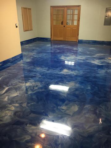 charcoal pearl and blue epoxy floor