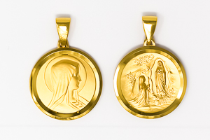 9kt & 18kt Gold Medals & Pendants
