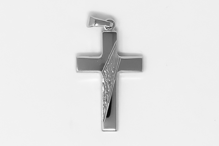 925 Sterling Silver Cross Pendant.