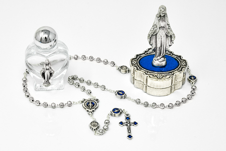Our Lady of Grace Gift Set.