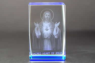 Sacred Heart of Jesus Crystal Paperweight. 