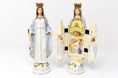 Virgin Mary Triptych Statue.